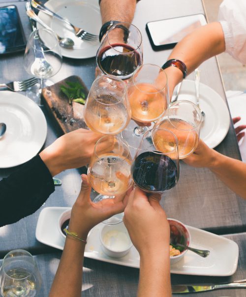 Cómo servir correctamente el vino
