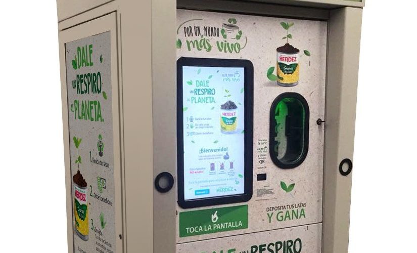 Conoce las máquinas de reciclaje que intercambian latas por dinero