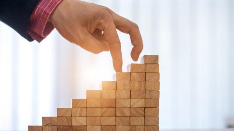 4 consejos para evaluar tu progreso y alcanzar tus metas