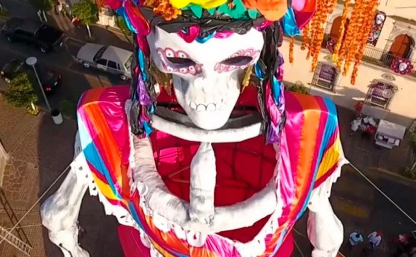 CONOCE A LA CATRINA MÁS GRANDE DEL MUNDO