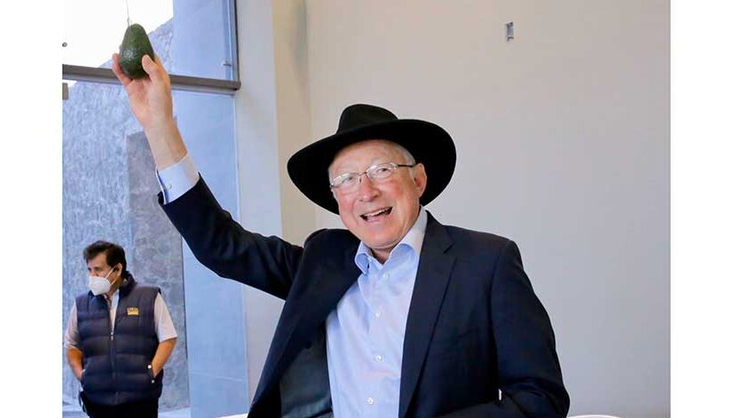 Embajador Ken Salazar en Michoacán