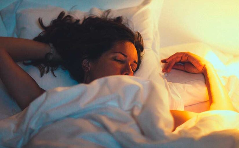 Mujer durmiendo