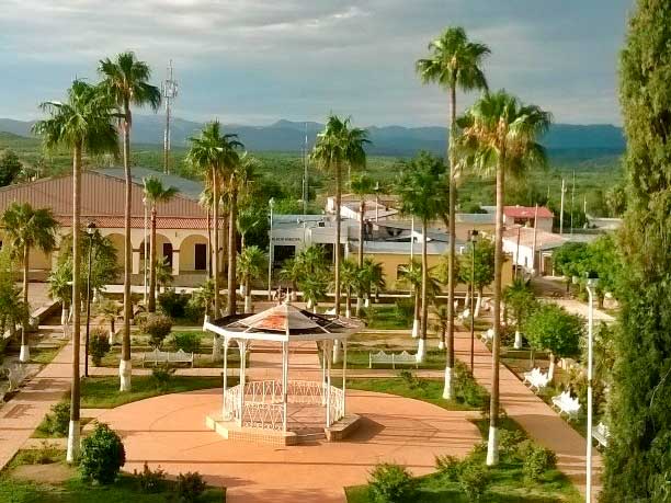 Plaza de Bacadéhuachi